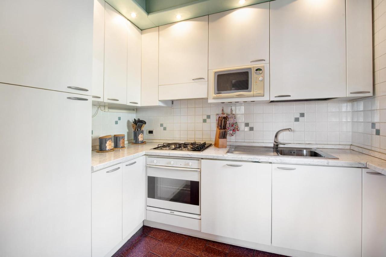 Lake View Apartment Gardone Riviera Ngoại thất bức ảnh