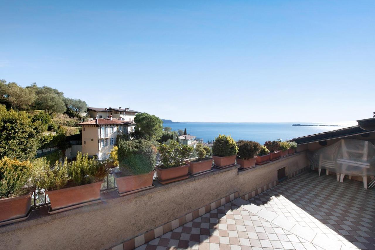 Lake View Apartment Gardone Riviera Ngoại thất bức ảnh