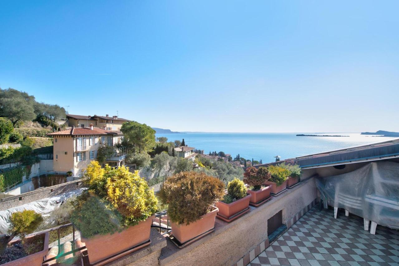 Lake View Apartment Gardone Riviera Ngoại thất bức ảnh